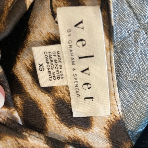 Velvet by Graham and Spencer leopard print dress - Picture 4 of 7